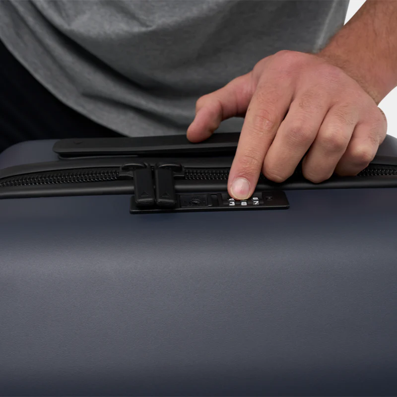 Carry-On Classic - Image 7