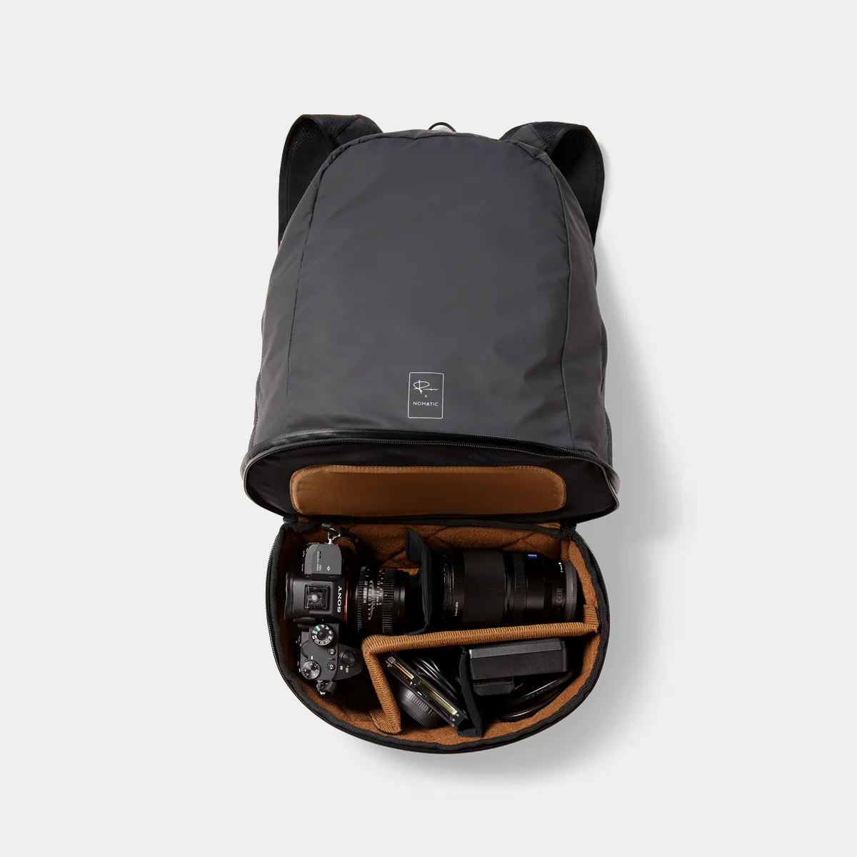McKinnon Camera Cube Pack 21L - Image 4