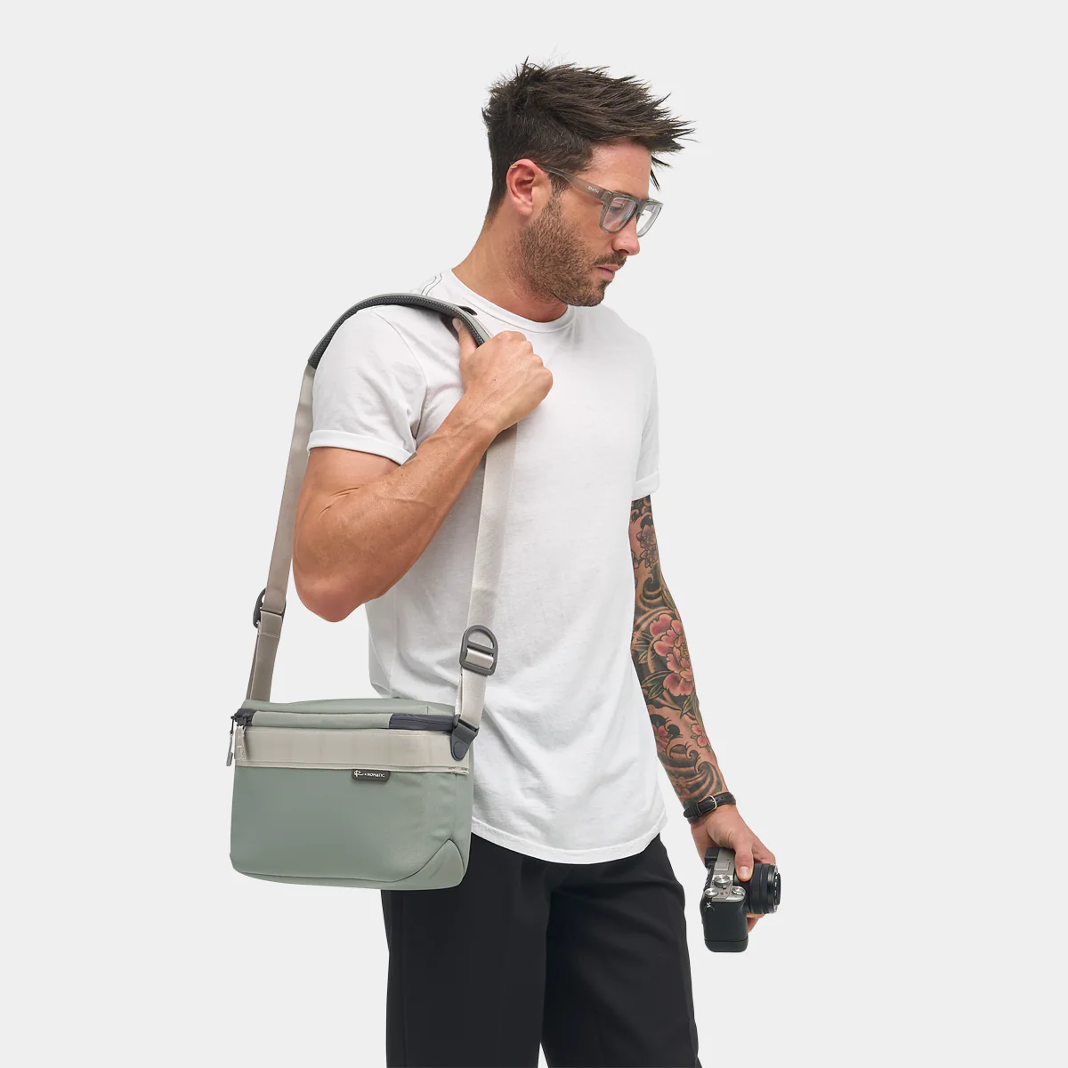 Luma Camera Sling 12L - Image 19