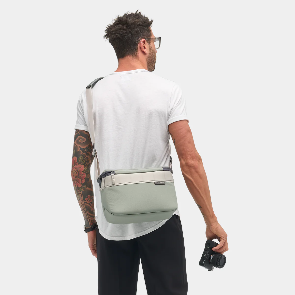 Luma Camera Sling 12L - Image 20