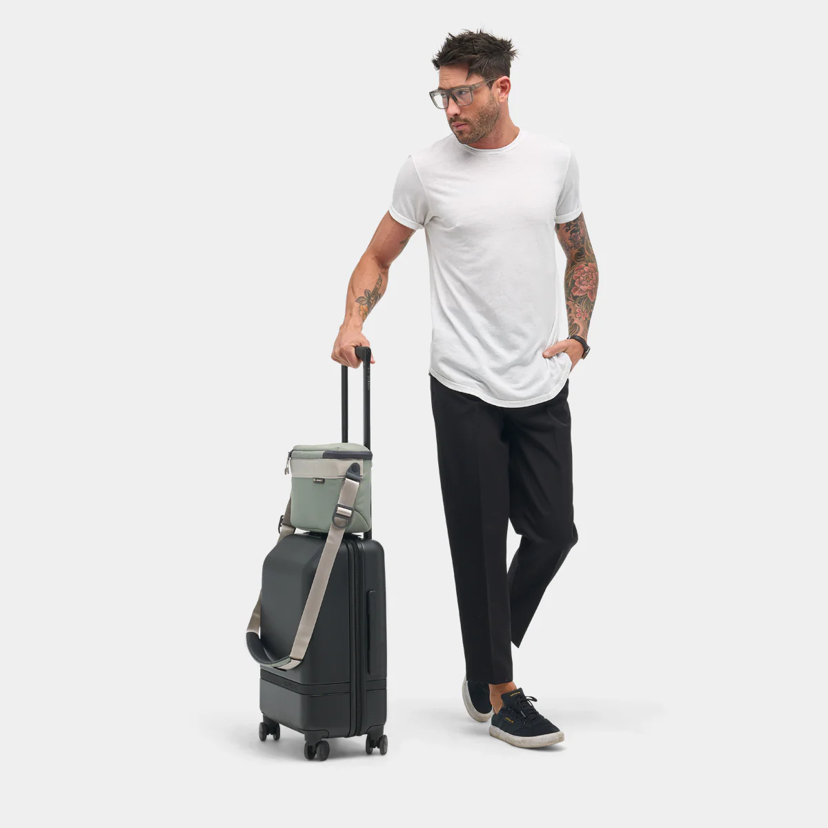 Luma Camera Sling 12L - Image 21