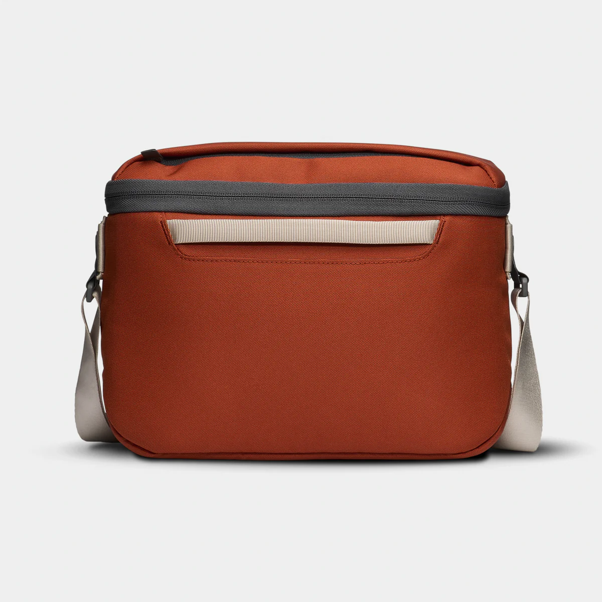 Luma Camera Sling 12L - Image 24