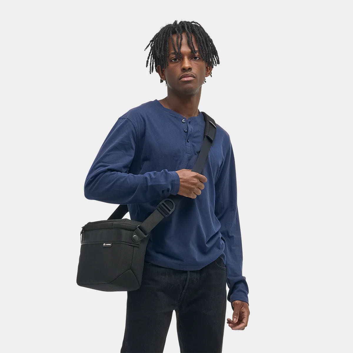 Luma Camera Sling 12L - Image 5