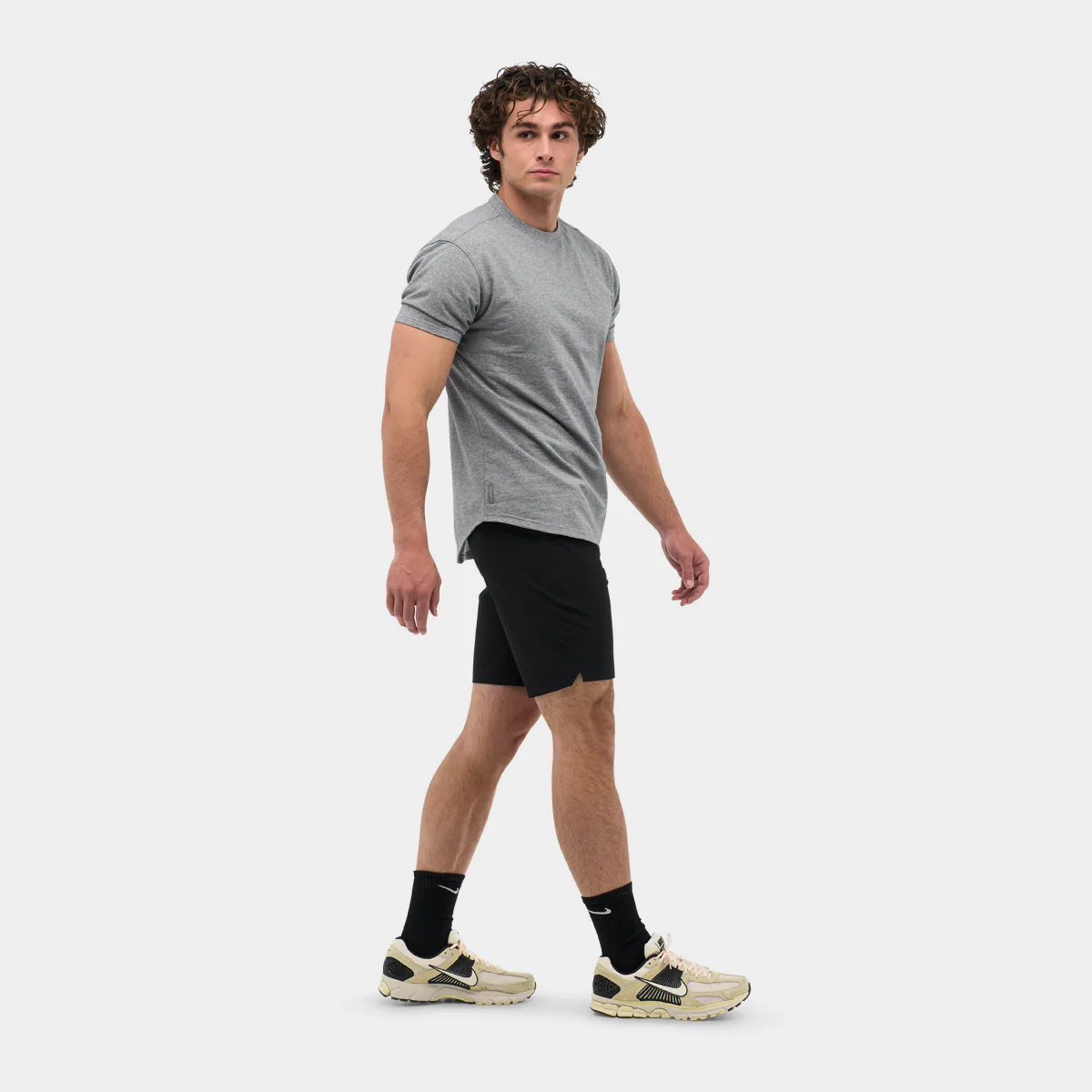 Outset Short 9" - Image 10